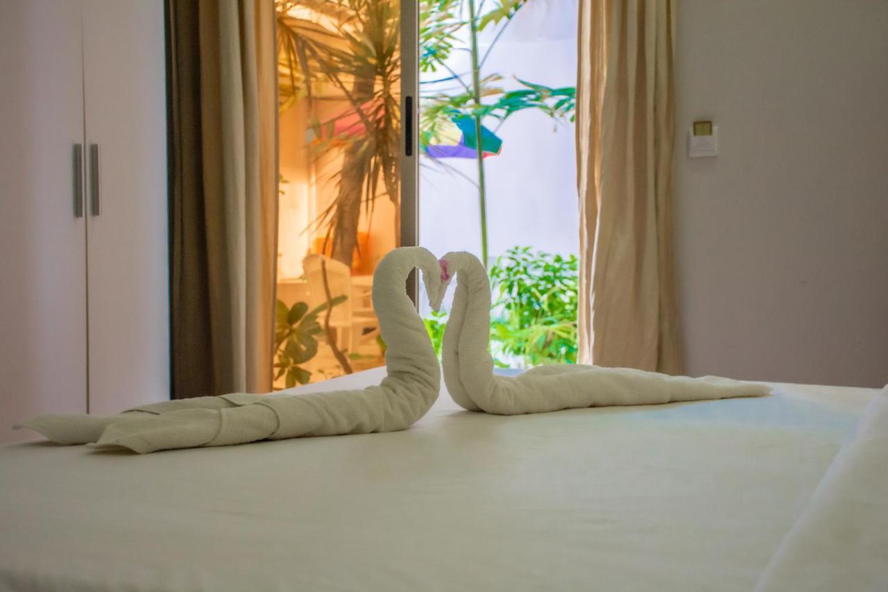 White Sand Lodge Maafushi Exterior foto